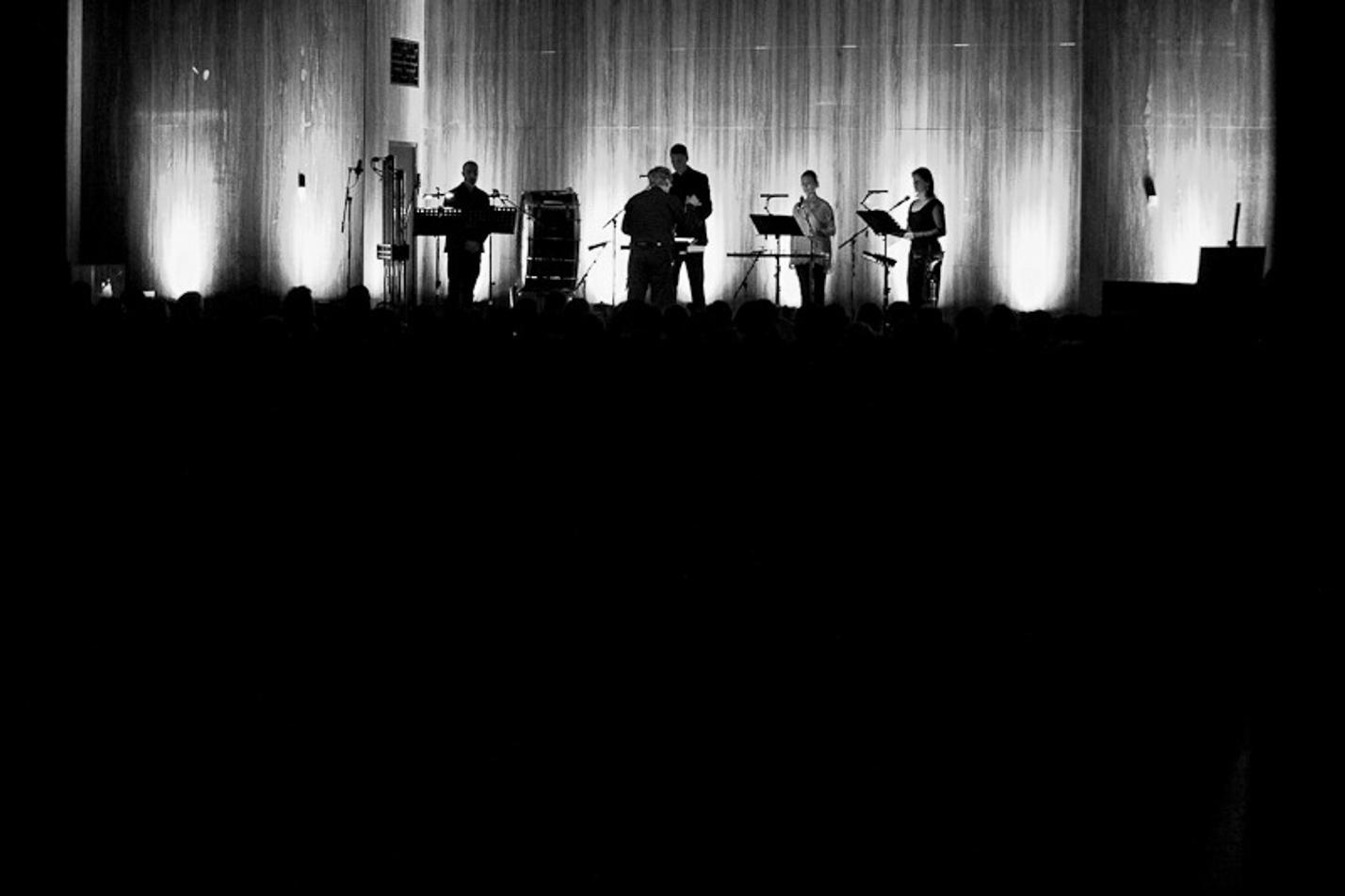 DAVID LANG_PAUL HILLIER_THEATRE OF VOICES_4