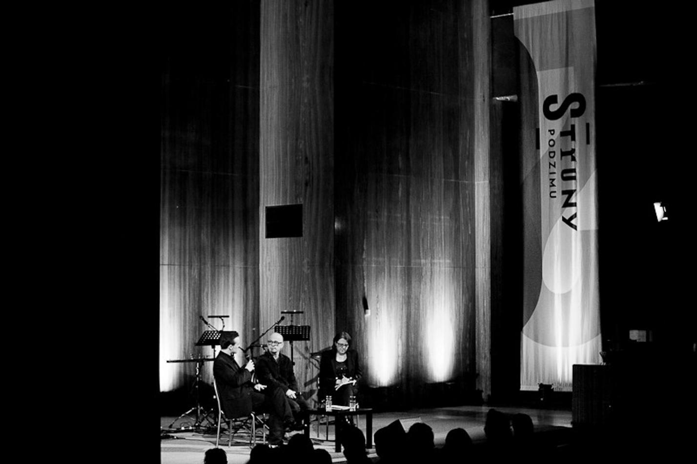 DAVID LANG_PAUL HILLIER_THEATRE OF VOICES_9