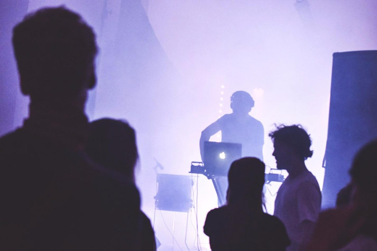 Eescrow DJ Set