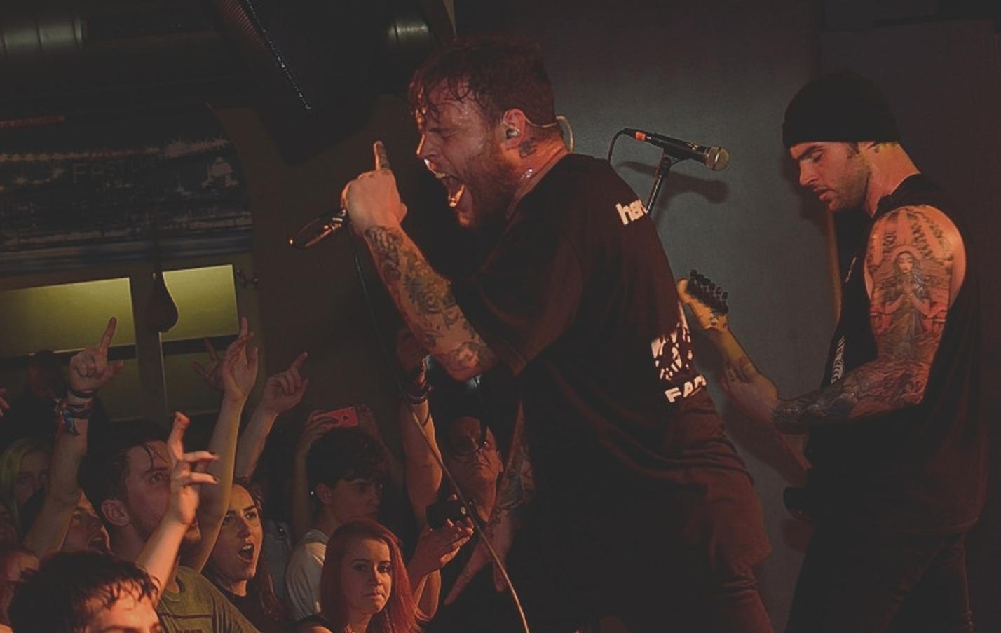 048_Stick to Your Guns