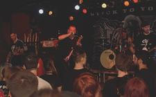 009_Wolf Down