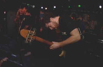 040_Stick to Your Guns