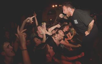 036_Stick to Your Guns