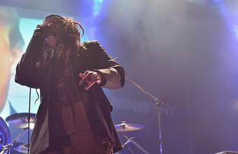 042_Ministry