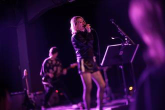 08 - Kim Gordon