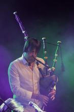 Ross Ainslie & Ali Hutton