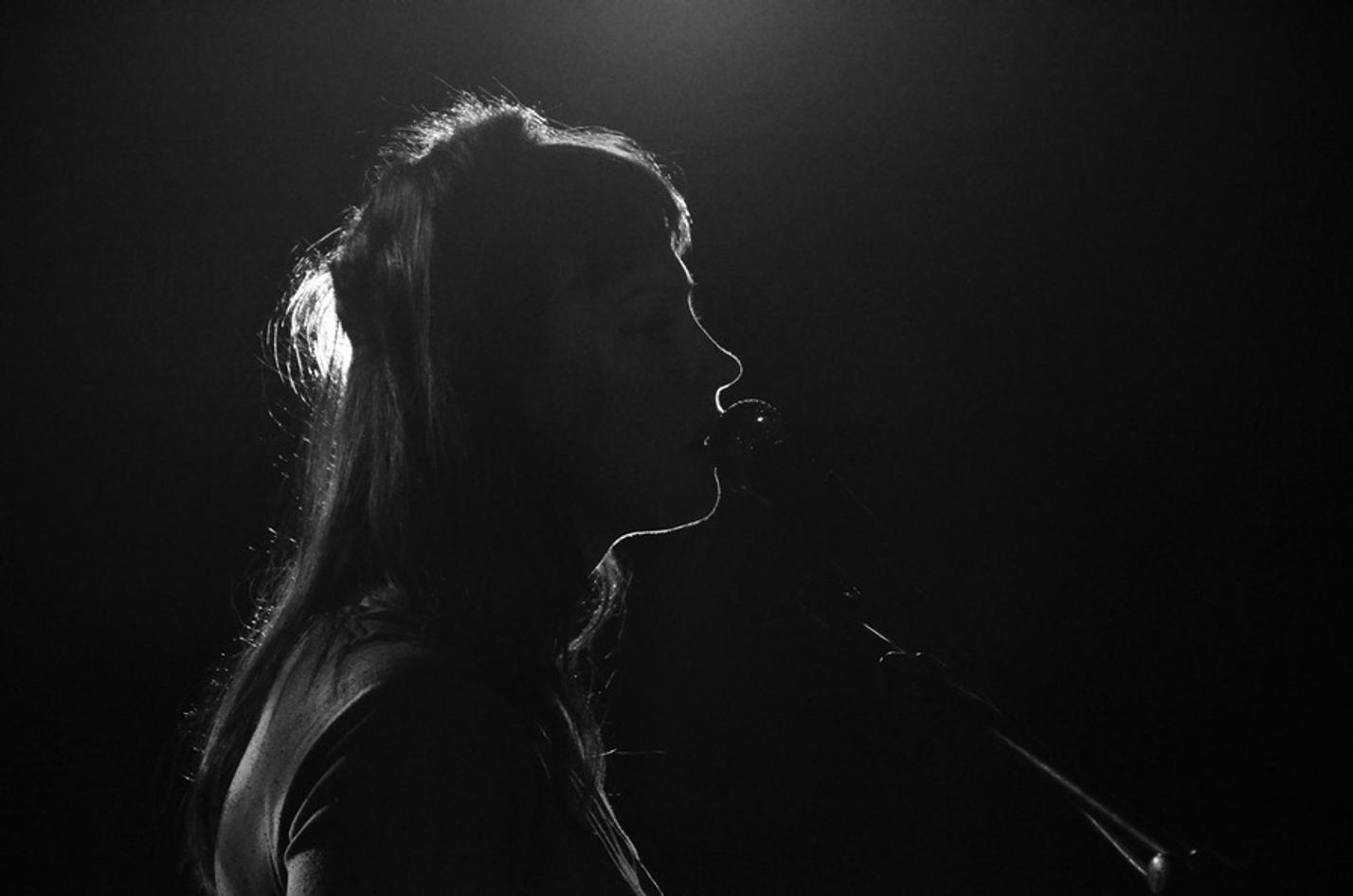 5 Angel Olsen