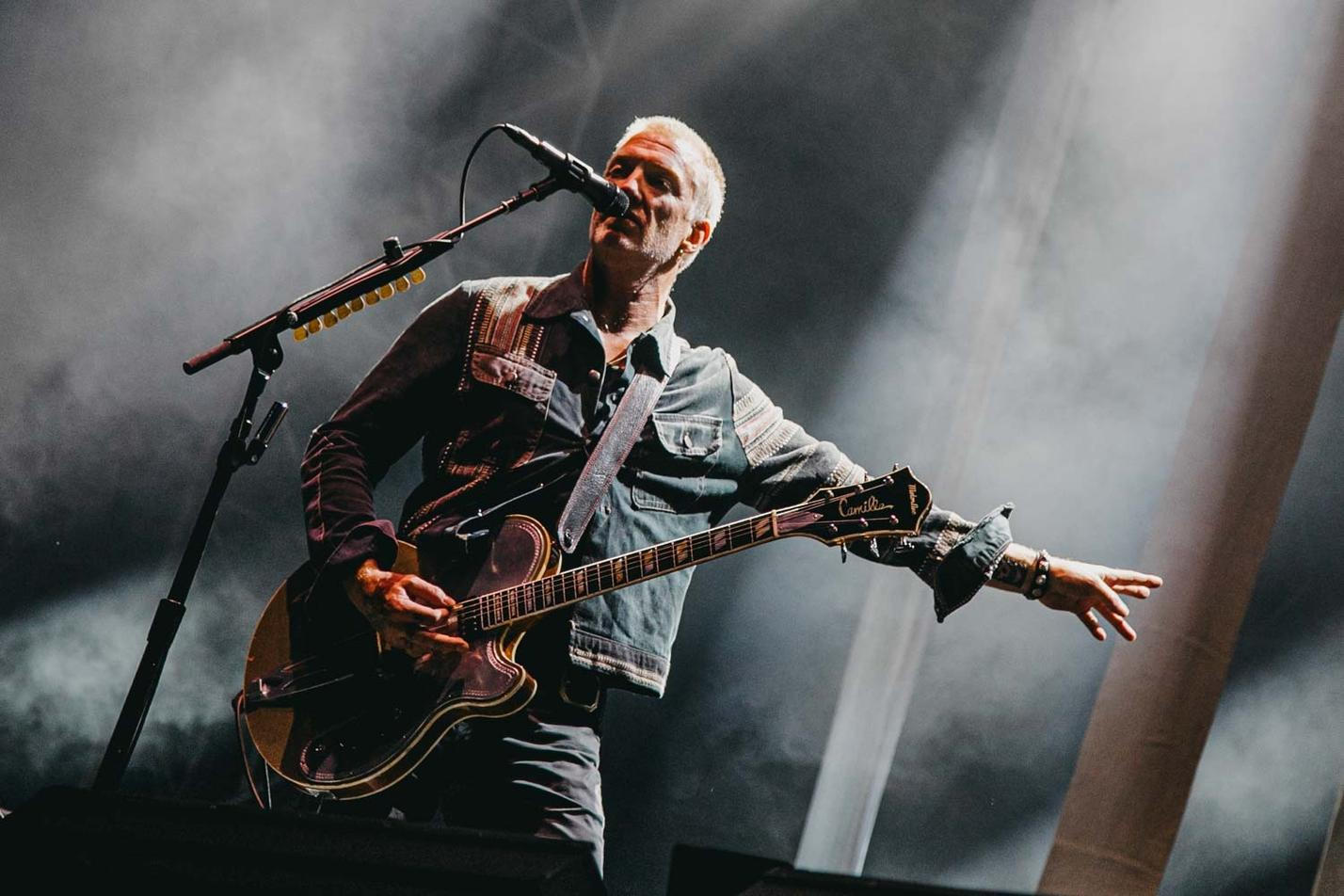 Queens of the Stone Age (1)