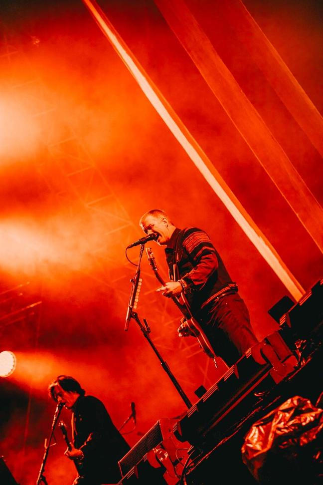 Queens of the Stone Age (3)