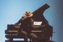 Ludovico_Einaudi (8)