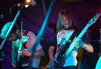 006_Laid To Waste