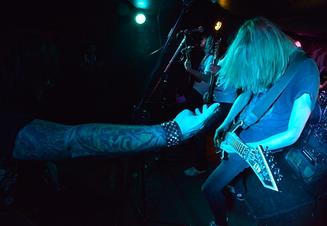 001_Laid To Waste