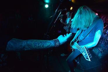 001_Laid To Waste