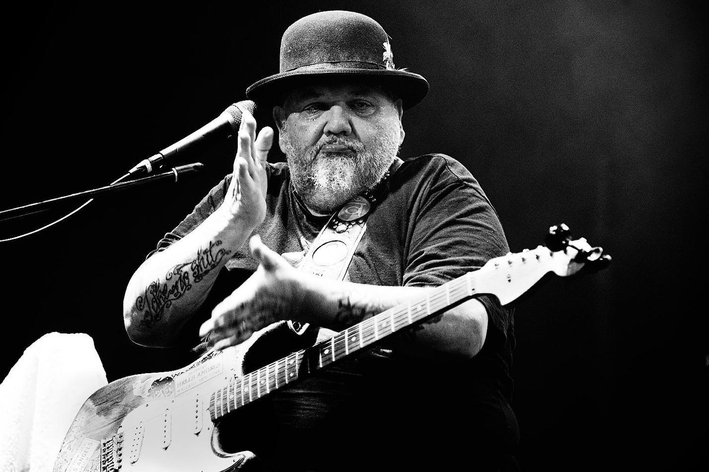 POPA CHUBBY 3