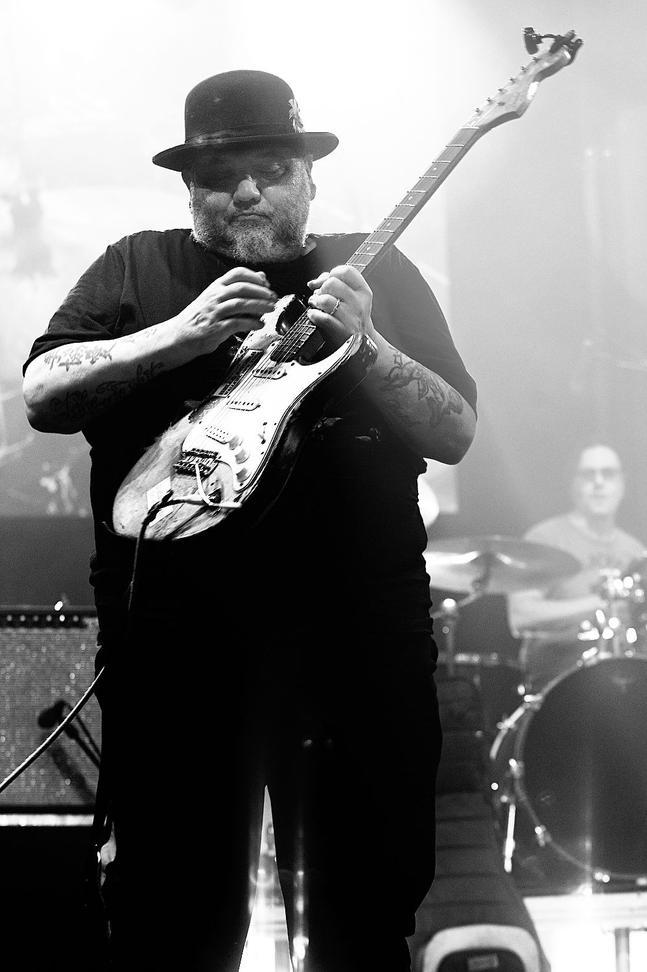 POPA CHUBBY 6
