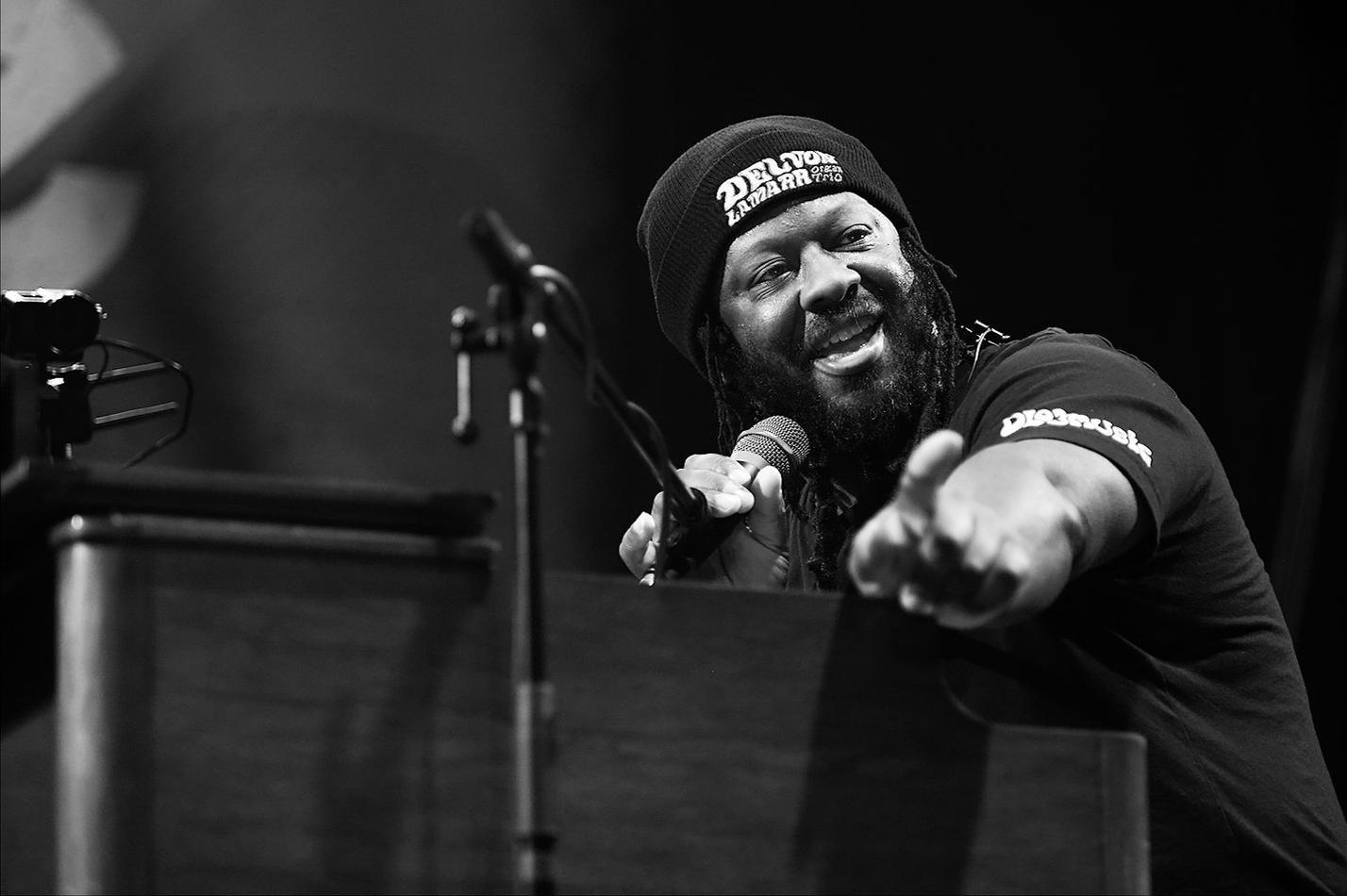 DELVON LAMARR ORGAN TRIO 4