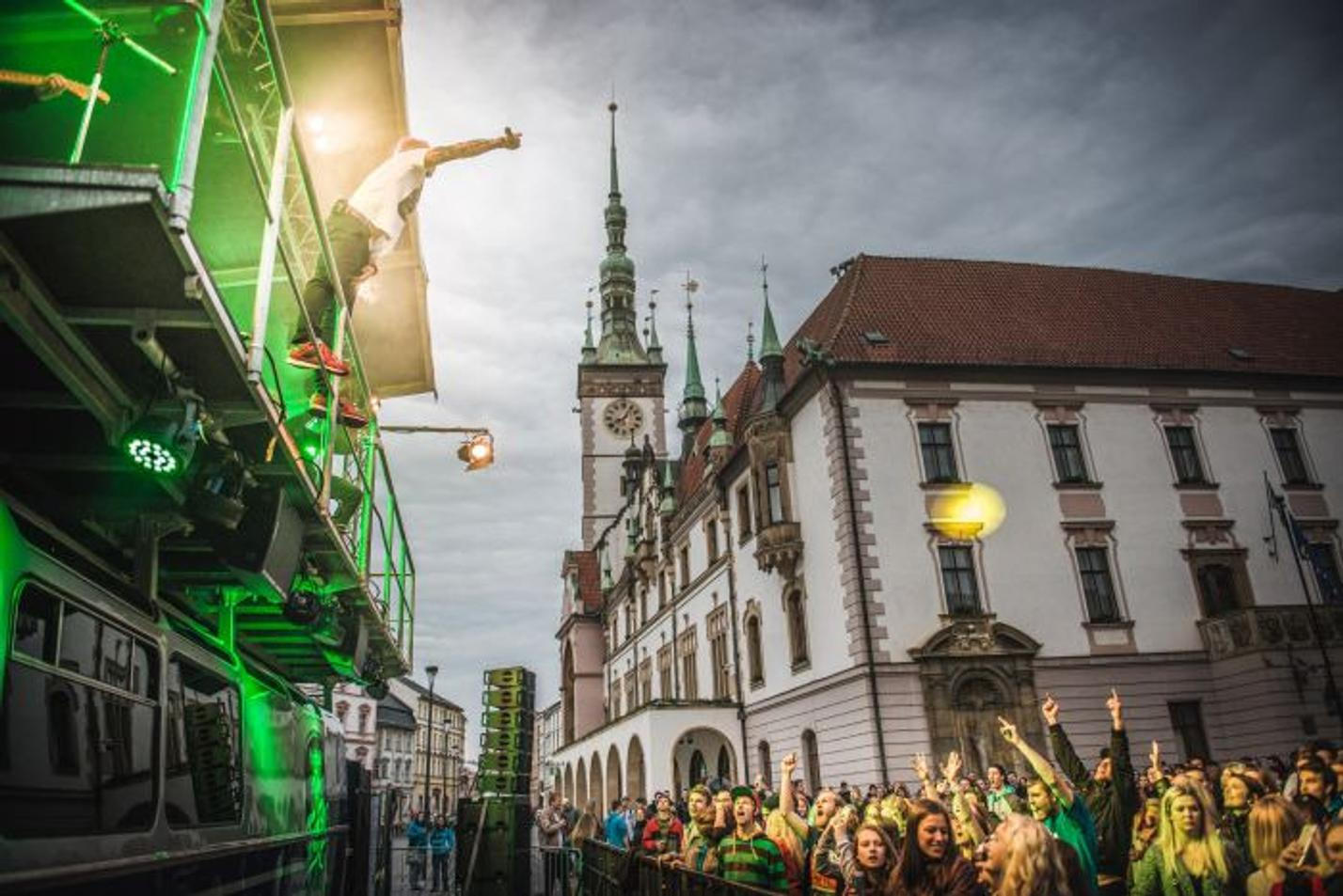rebulltourbus_olomouc_001