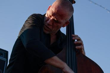 5_avishai_cohen_trio