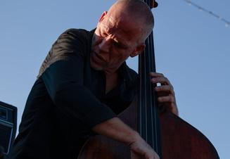 5_avishai_cohen_trio