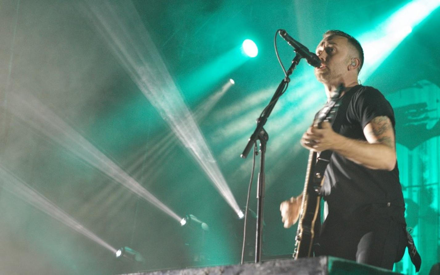 07_Rise Against