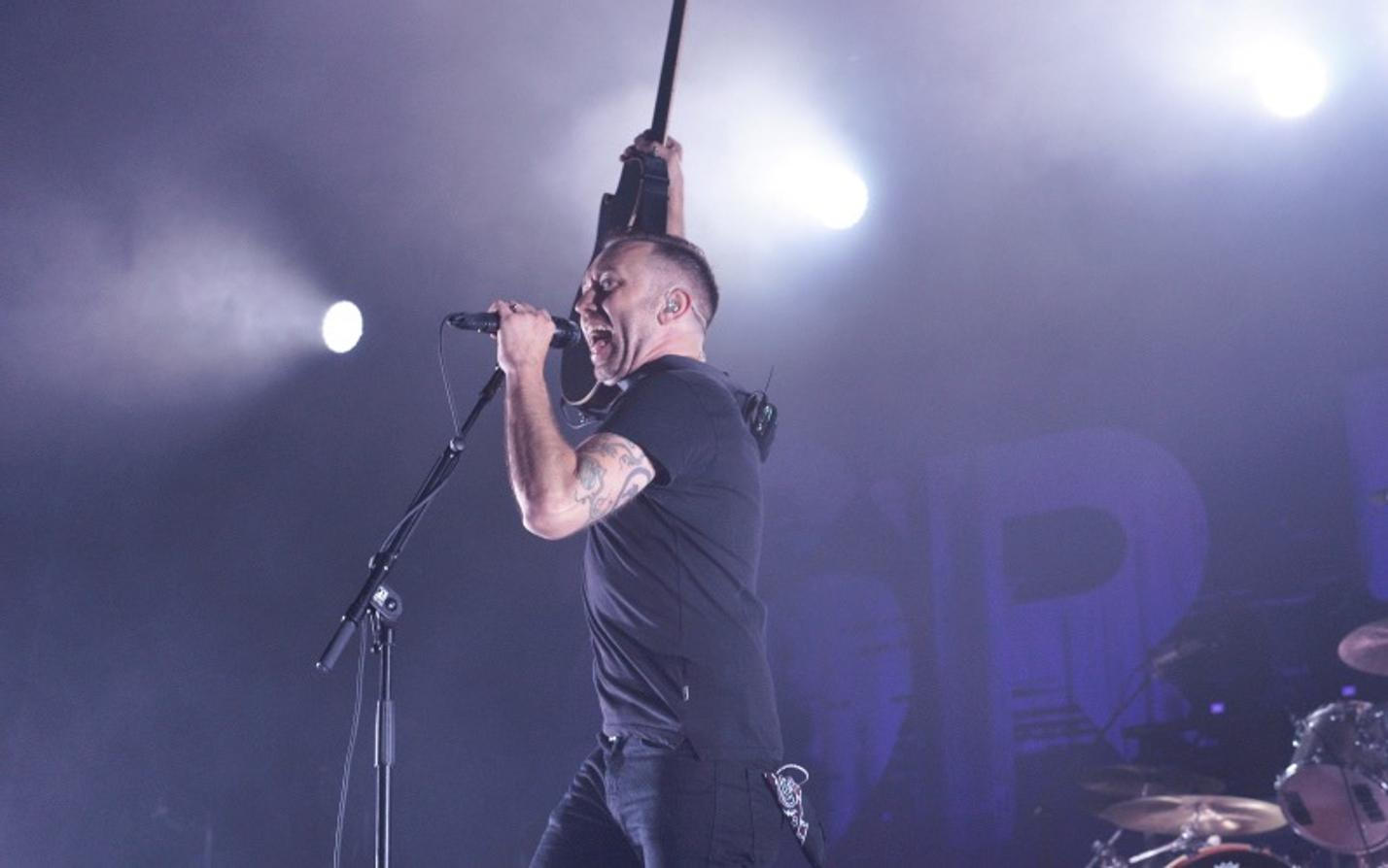 10_Rise Against