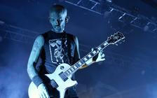 08_Rise Against