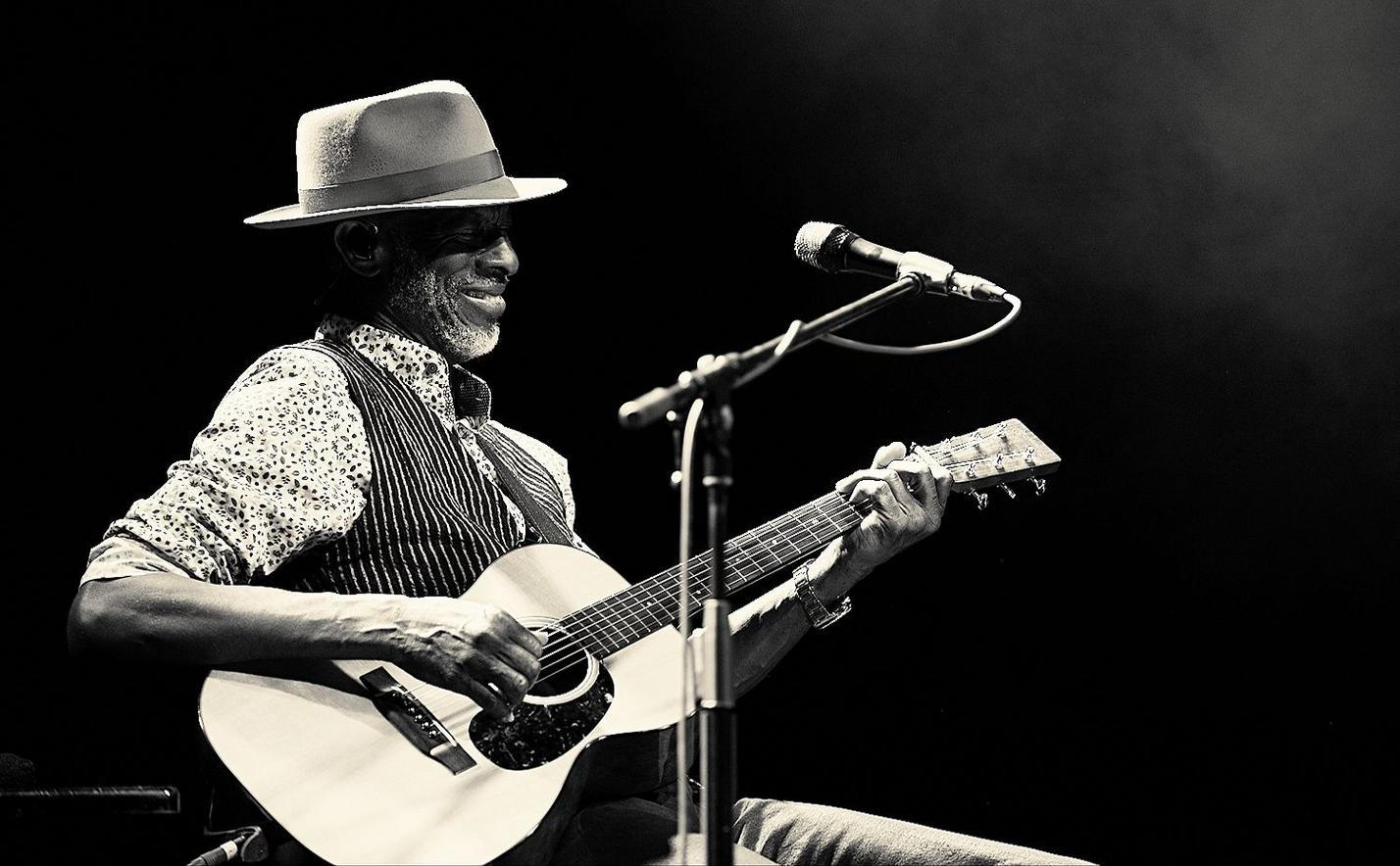 keb-mo_6586