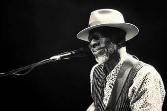 keb-mo_6534 (1)