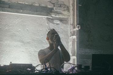 Broken English Club3