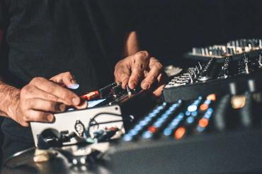 MIROSLAV TÓTH 2