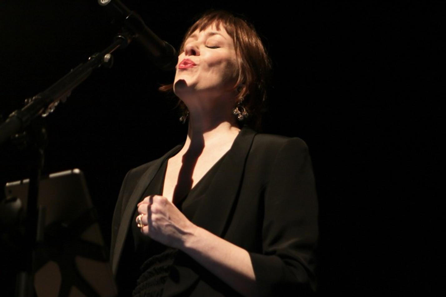 Suzanne Vega-11