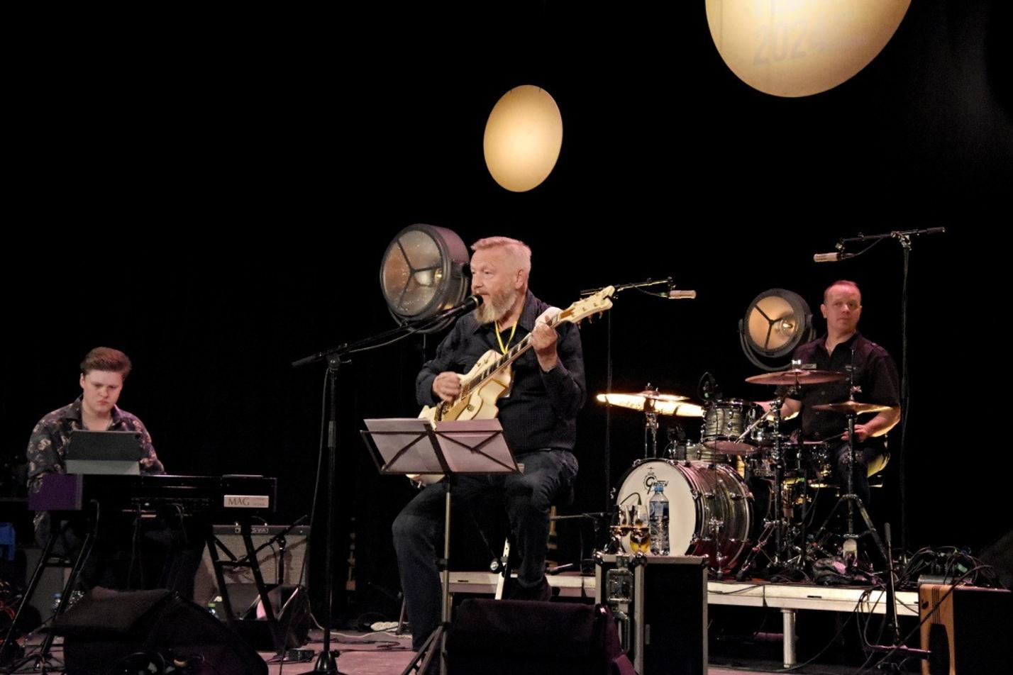 20-Roman Pokorný Trio