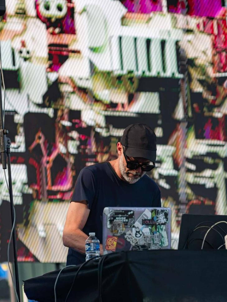 F2Live_OhmSquare_2