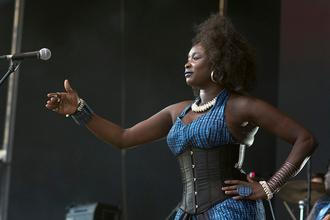 Oumou Sangaré - IV