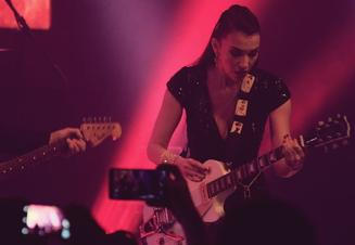 Chrysta Bell 1 (12)