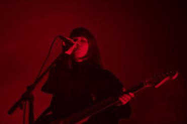 02_ellie_dandelion