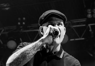 04_Dropkick Murphys