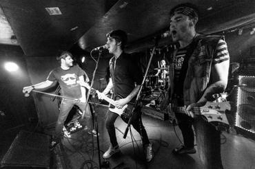 mike0_FM150417-5