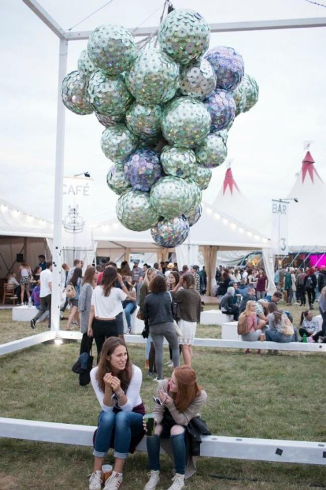 01_Grape Festival