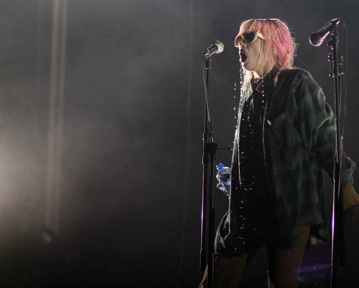 13_Crystal Castles