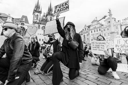fullmoonzine.cz