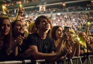 Fans (1)