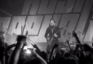 Royal Republic 4