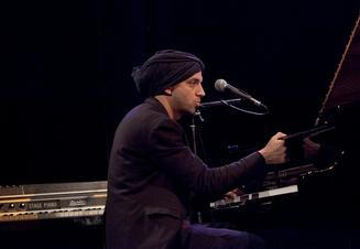 The Touré - Raichel Collective_8