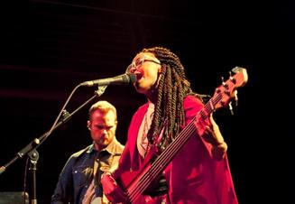 Esperanza Spalding_12
