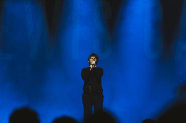 2 Lewis_Capaldi (1)