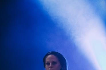 08_Nora En Pure