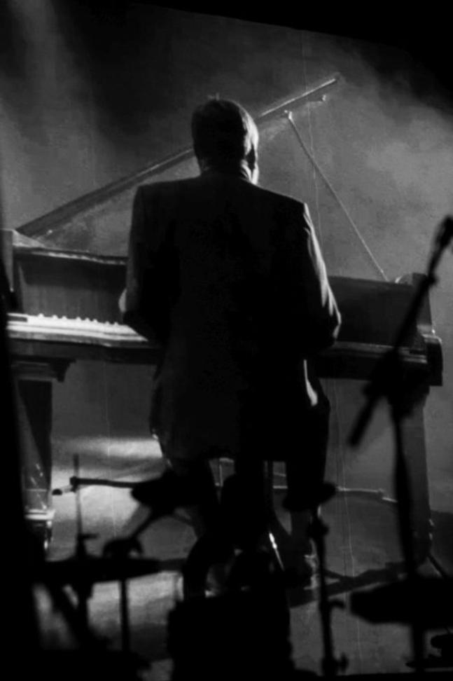 009_JacobCollier