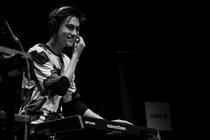 011_JacobCollier