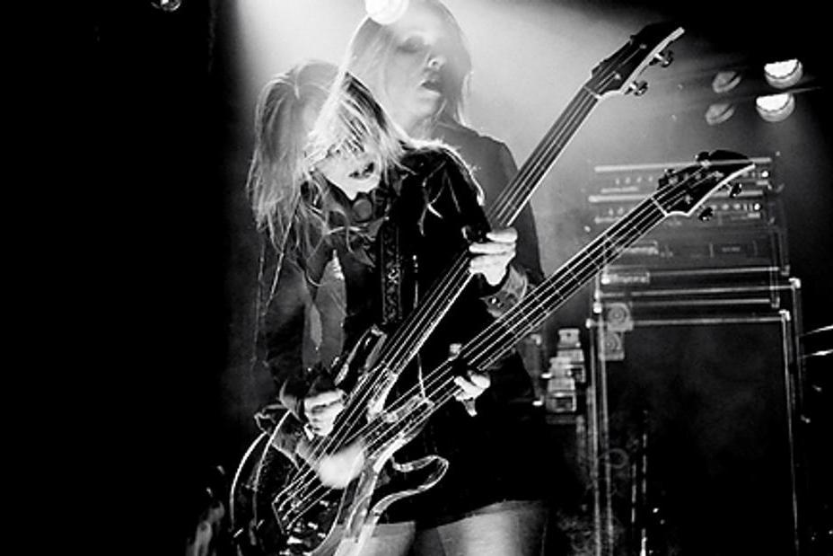 fullmoonzine.cz